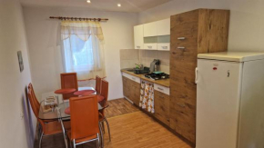 Simple 3-room apartment